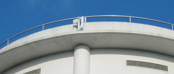Antenne sur le château d'eau