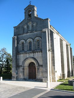 Eglise de Boutiers