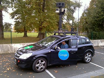 Vhicule Google spécialement équipé...