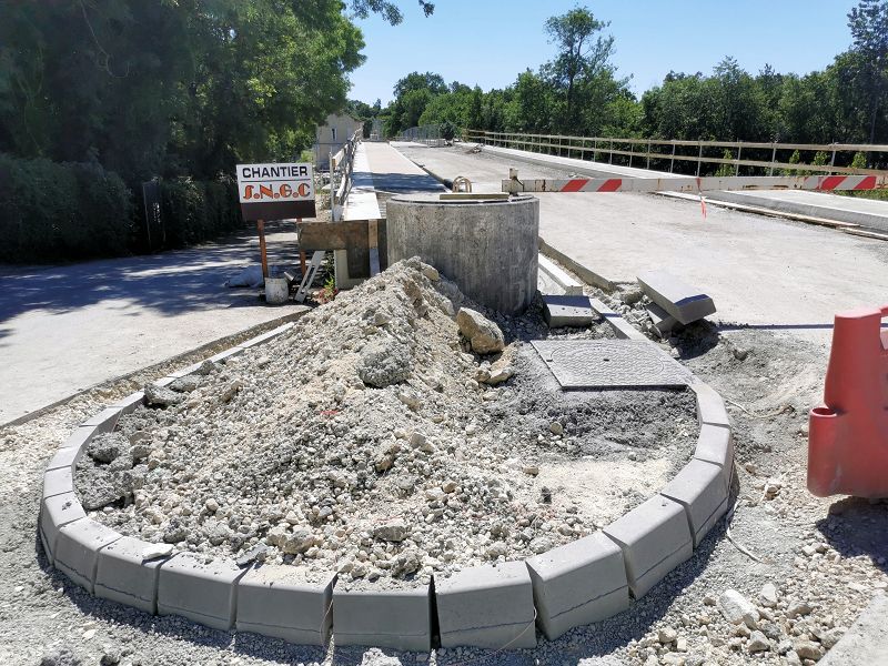 Pont de Chatenay en reconstruction...