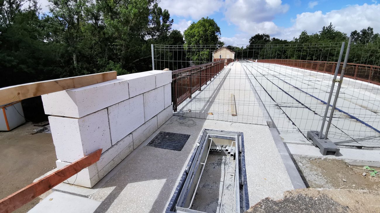 Pont de Chatenay en reconstruction...