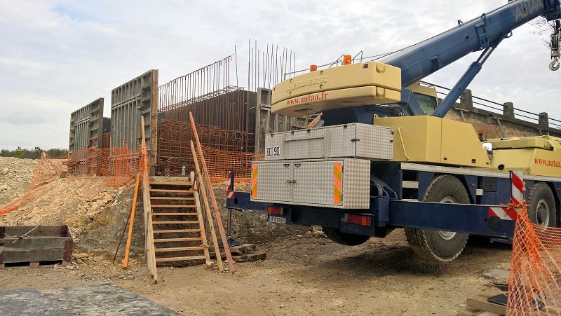 Pont de Chatenay en reconstruction...