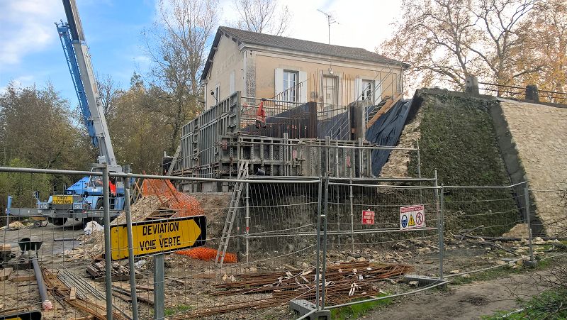 Pont de Chatenay en reconstruction...
