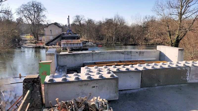 Pont de Chatenay en reconstruction...