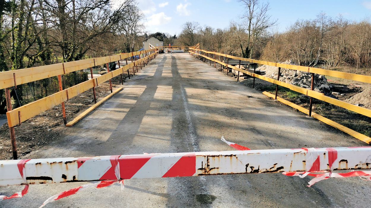 Pont de Chatenay en reconstruction...