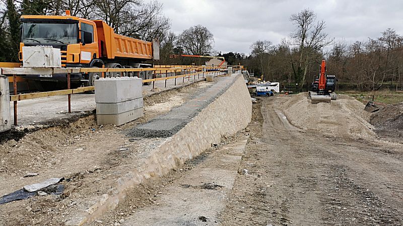 Pont de Chatenay en reconstruction...