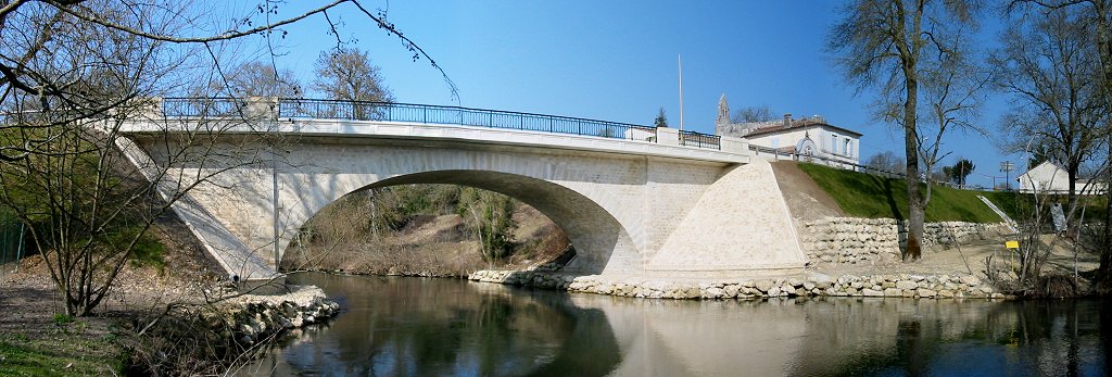 Pont terminé coté amont