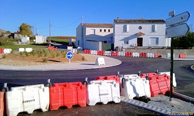 Les panneaux routiers sont en place !